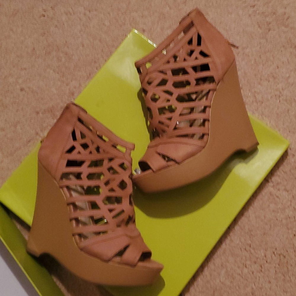 Wedges - Picture 4 of 4
